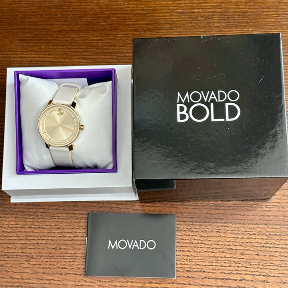 NWT ❤️ Movado Bold Access Swiss Women’s Watch - Picture 2 of 9